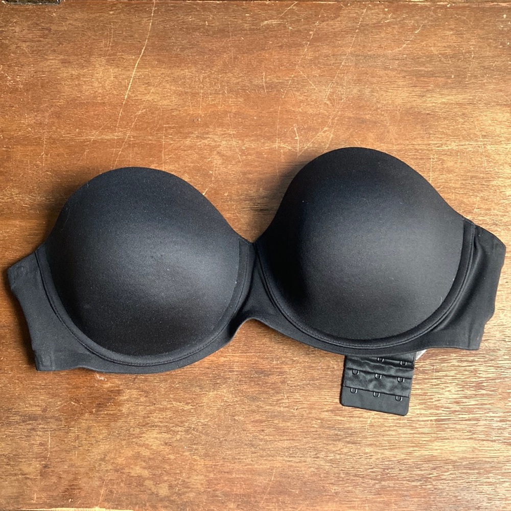 Victoria’s Secret Strapless Bra - 36DD